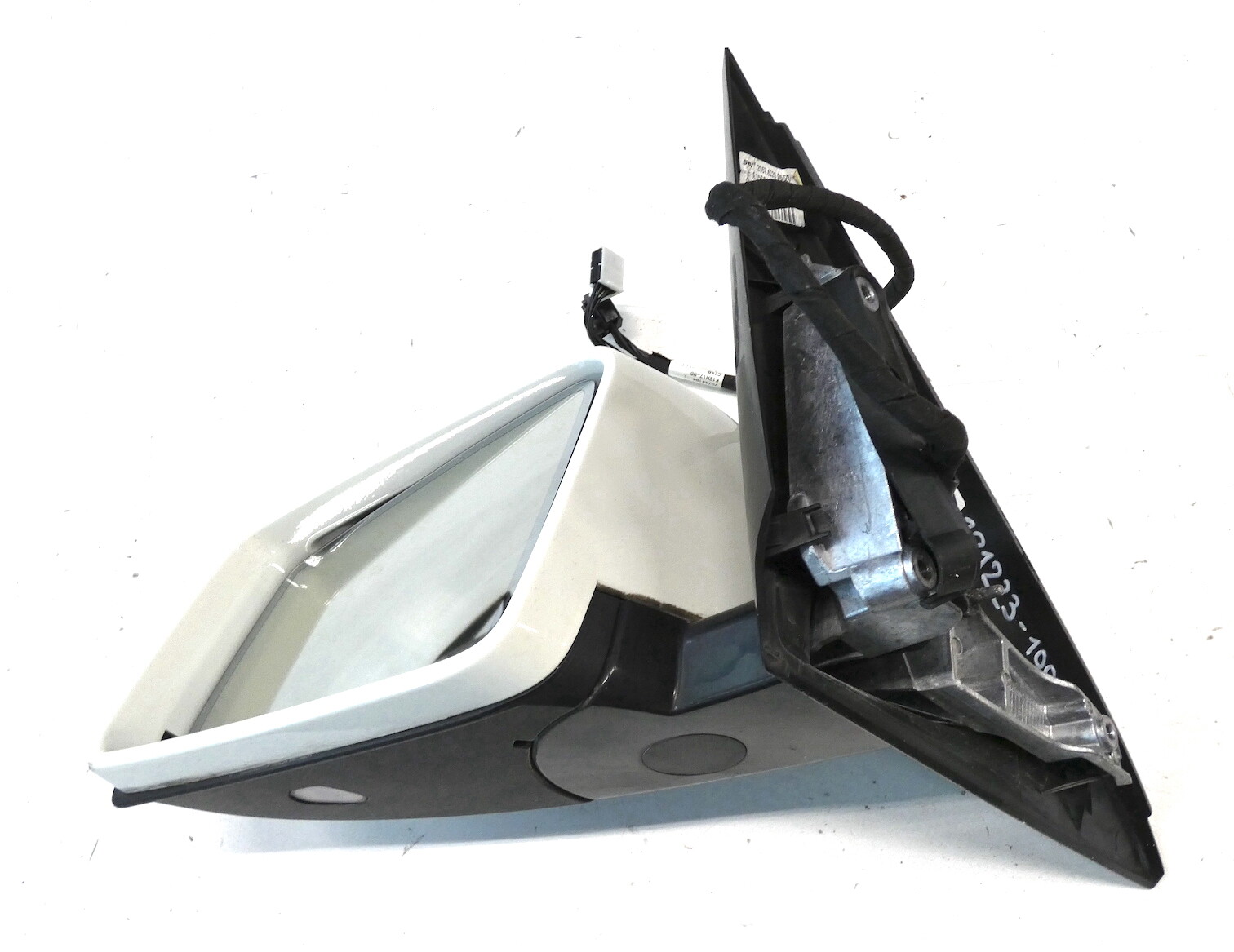 Mercedes GLA W156 X156 A1568103516 A1568103300 Exterior mirror  