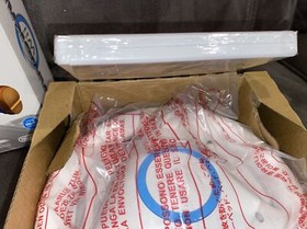 BRAND NEW Mario Kart Wii Wheel Bundle ( Nintendo Wii)