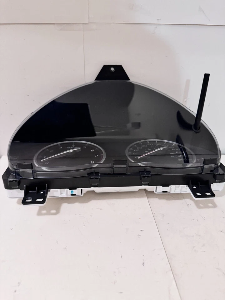 2022 ACURA ILX A-SPEC  SPEEDOMETER  CLUSTER GAUGES 24K OEM - Image 3 of 4