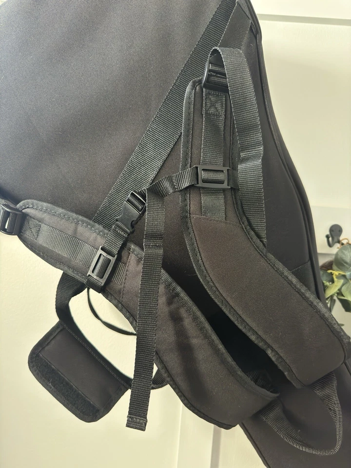 Yamaha 3/4 Size Classical Acoustic Guitar Soft Case (MINT) - Image 4 of 4