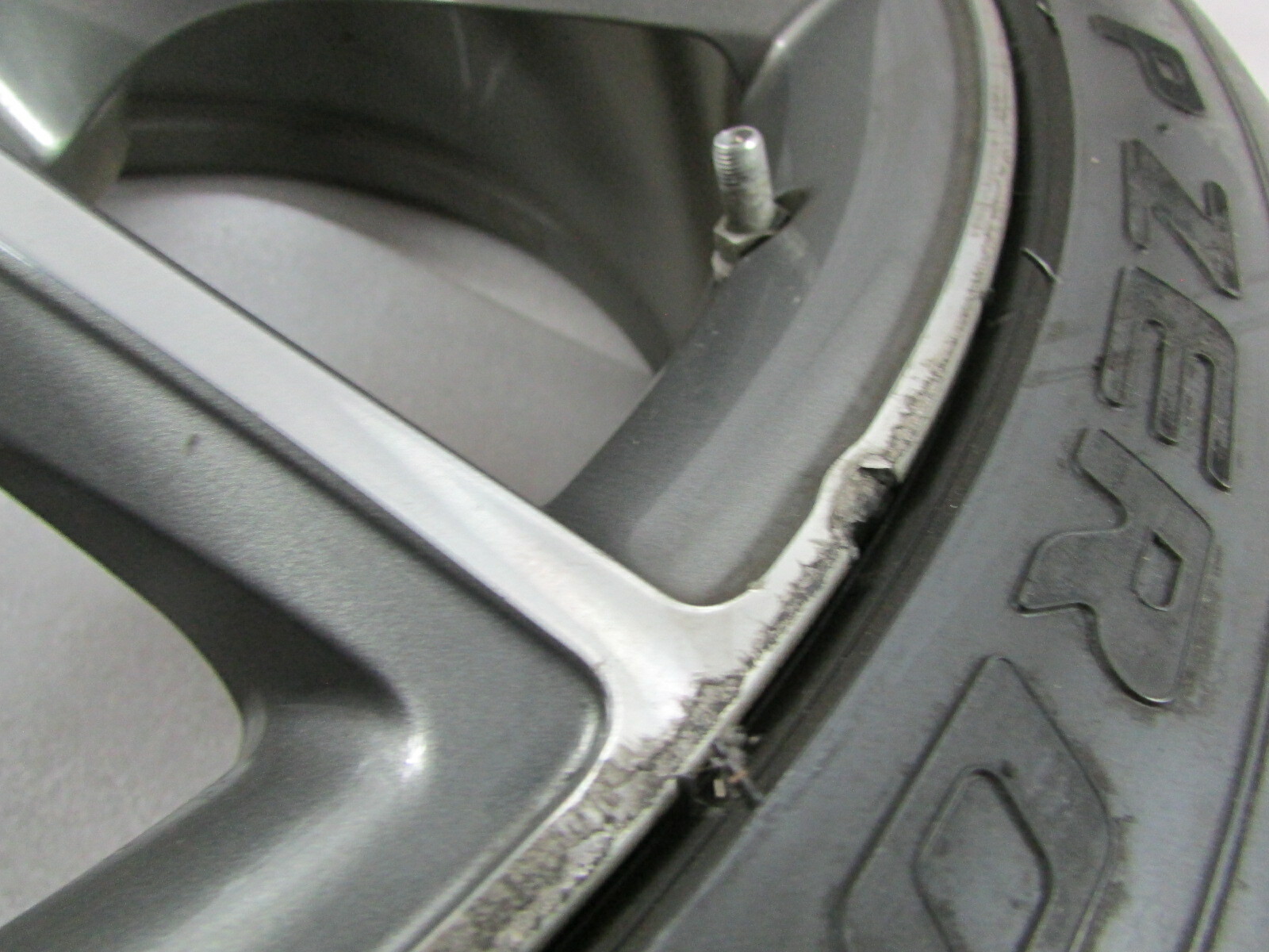 Ferrari California, Front Wheel, 20", Damaged, Used, P/N 242156