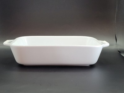 Staub Rectangle 10'' White Baking Dish With Handles 