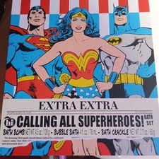 Justice League of America Crackle,Bomb,Bubble Bath Gift Set w Collectors Box New