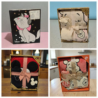 Ladies Disney Cosy Pyjama Gift Set Fleece PJ With Socks 4 Colours/Characters