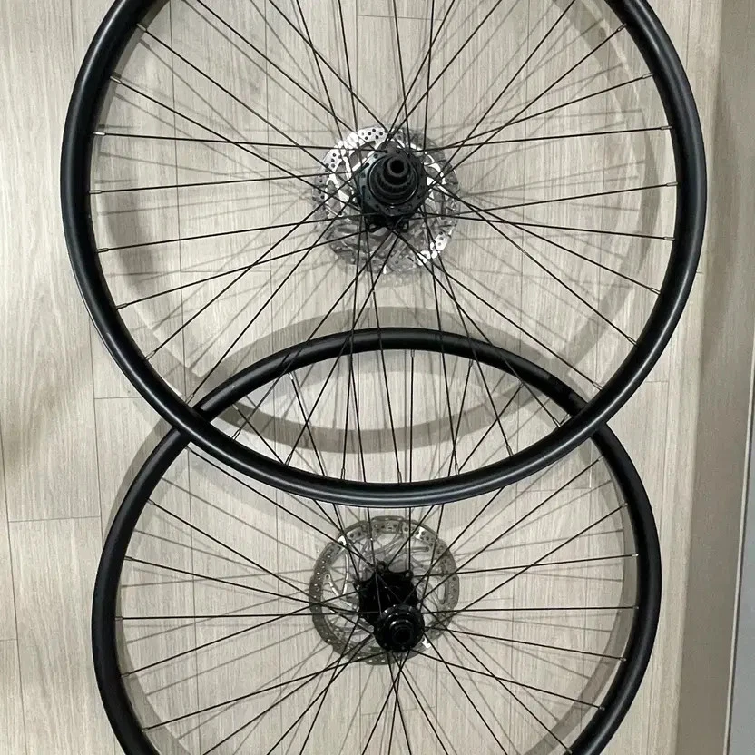 itWheels Michelle Silver velgen | maten, prijzen en voertuigcheck | Giva Wheels
