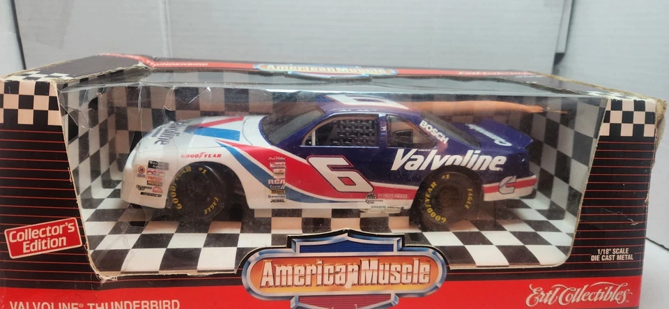 Vintage Mark Martin #6 Valvoline Ford Thunderbird 1/18 Diecast NASCAR 1995 Box - Image 2 of 4