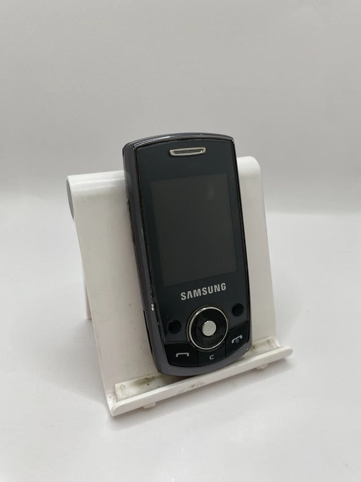 Samsung SGH-J700 Grey Unlocked 10MB 2.0" 1.3MP FM Radio Slider Mobile Phone #C09, photo 1 of 5