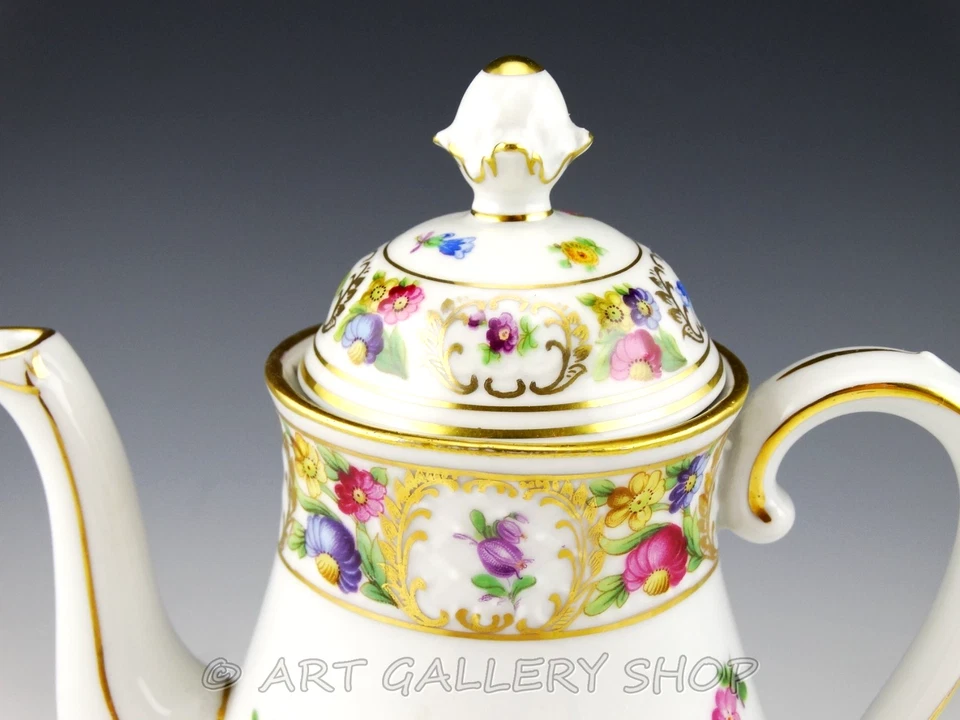 Schumann Bavaria EMPRESS DRESDEN FLOWERS 7" SMALL TEA OR COFFEE POT WITH LID - Image 2 of 4