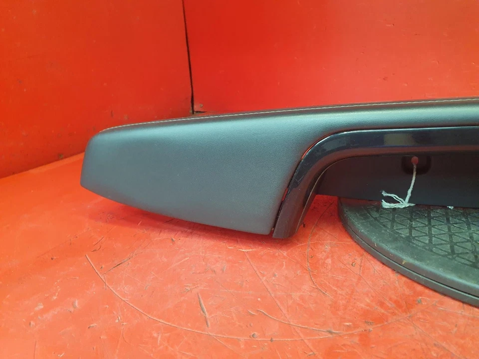 SSANGYONG REXTON RIGHT FRONT ELECTRIC WINDOW SWITCH 2018 - Изображение 4 из 4