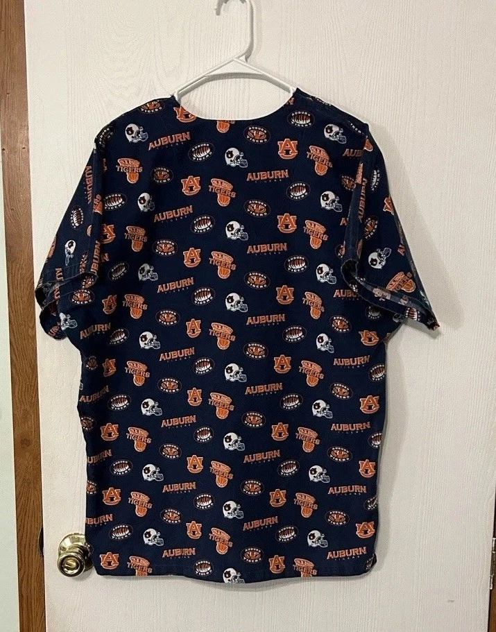 Scrub Dudz Medium Auburn Tigers Short Sleeve Scrub Top - Image 2 of 4