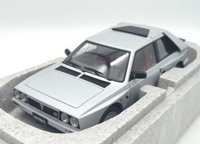 AUTOart 1/18 SIGNATURE Lancia Delta S4 Stradale Gray 74772
