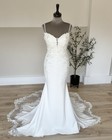 NEW Size 6 UK Ivory Beaded Lace Fitted Mermaid V Neck Thin Strap Wedding Dress