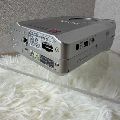 FUJIFILM FinePix 6800z Compact Digital Camera Tested Working