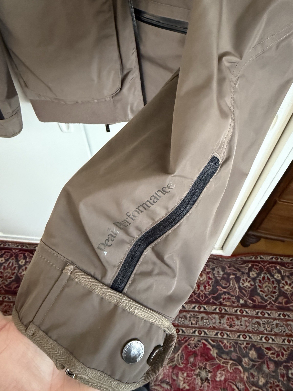 Peak Performance Men's Jacket - Large - image 7