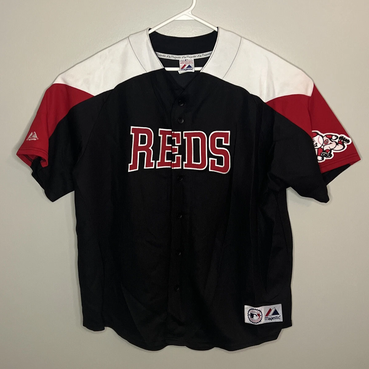 Majestic Cincinnati Reds MLB Fan Shop