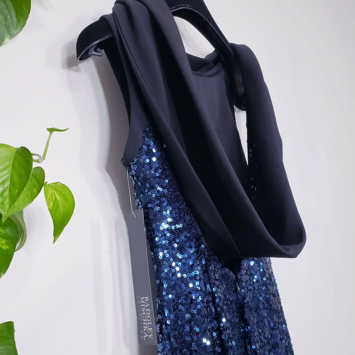 badgley mischka blue sequin dress Vintage Y2K Badgley Mischka Micro Sequin Black & Blue Dress Size 6 New with Tags
