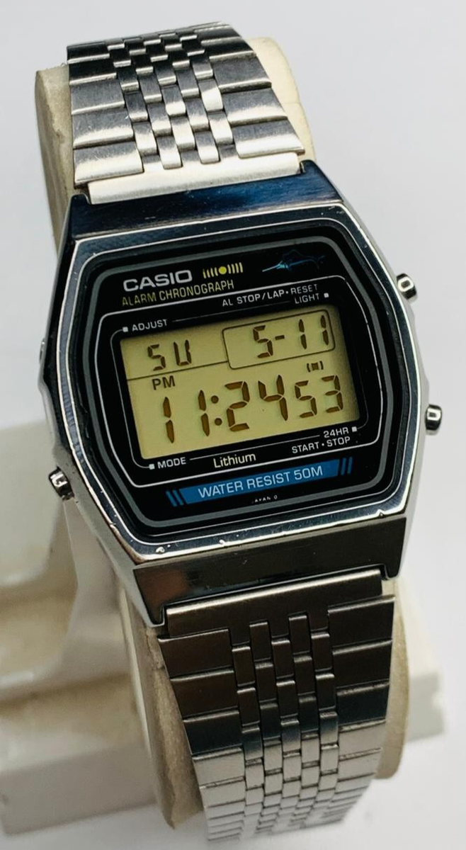 Vintage Casio Marlin 50M Chronograph W-35 Digital Men's Quartz