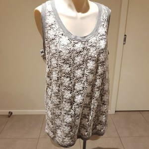 ghanda white jumper
