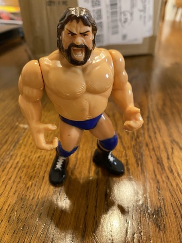 Vtg Hacksaw Jim Duggan 1991 WWF Titan Sports Serie...