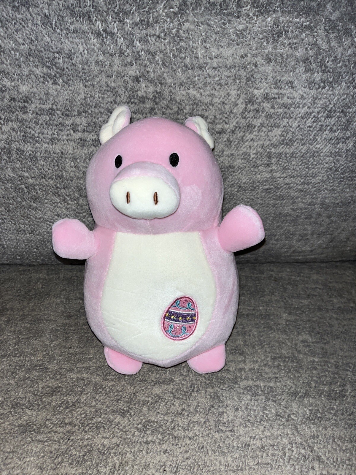 hug mees mystery egg