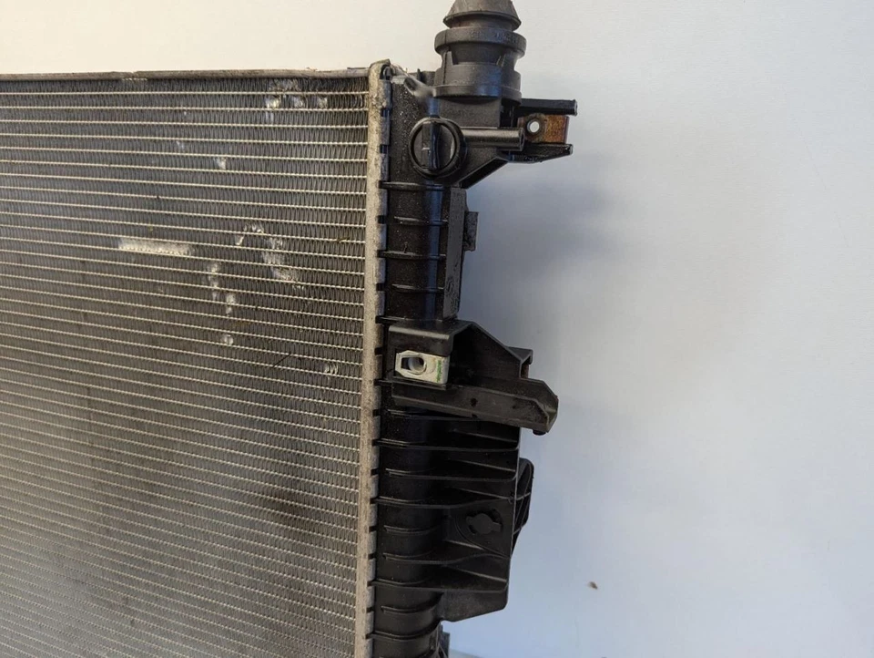 Radiador compatible con 13-18 C-MAX 782695 Foto 4 de 4