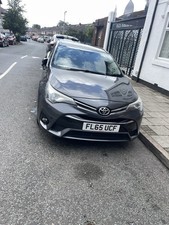 2065 Toyota Avensis 2.d4d Buisness Edition mot 21 may 2027