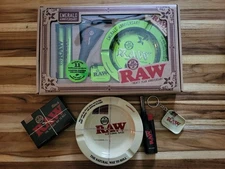 RAW Rolling Papers Package.See Description For Details.New!FAST FREE SHIPPING!