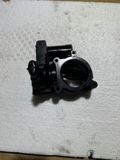 Drosselklappengehäuse für VW Jetta Passat Touran Audi Seat Skoda 03C128063A-B