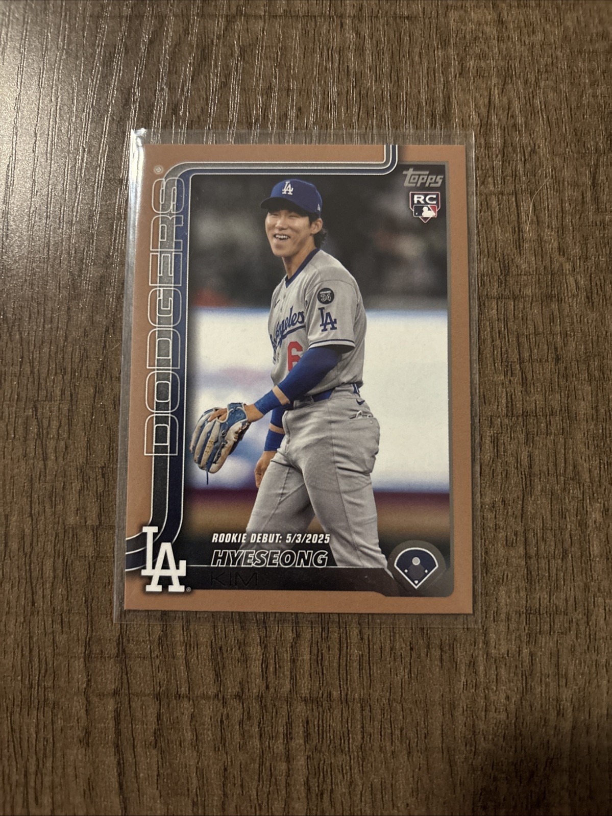 2025 Topps Update Series - Rookie Debut Hyeseong Kim #US312 Gold /2025 (RC)