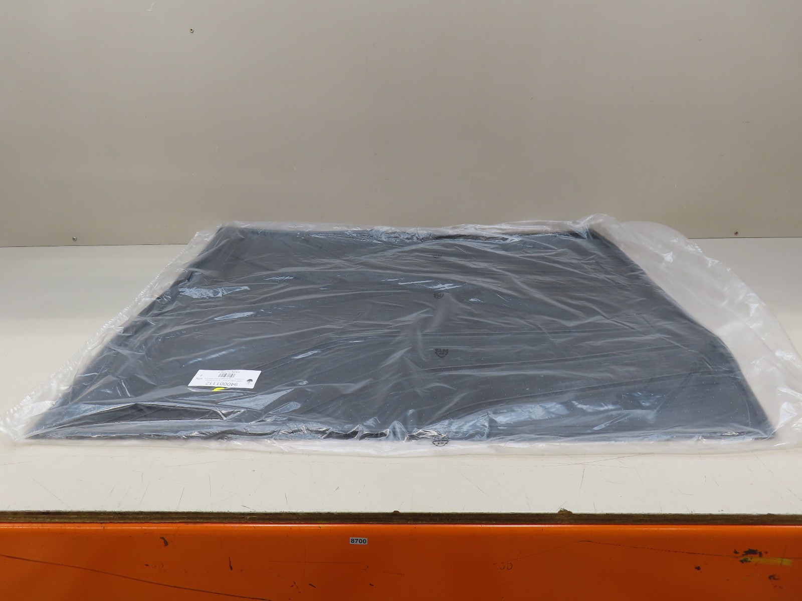 MASERATI LEVANTE LUGGAGE COMPARTMENT MAT OEM