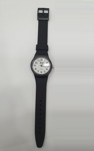 1 orologio nero cassa bianca 3,5cm detenuto carcere prigione trasparente dietro - Foto 2 di 2