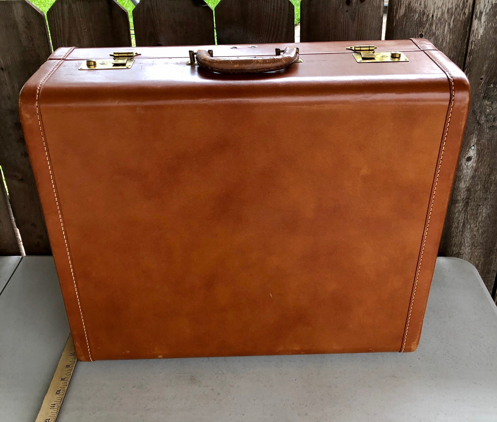 Vintage F H WHITE CO Brown LEATHER HARD SUITCASE PHILADELPHIA. Good