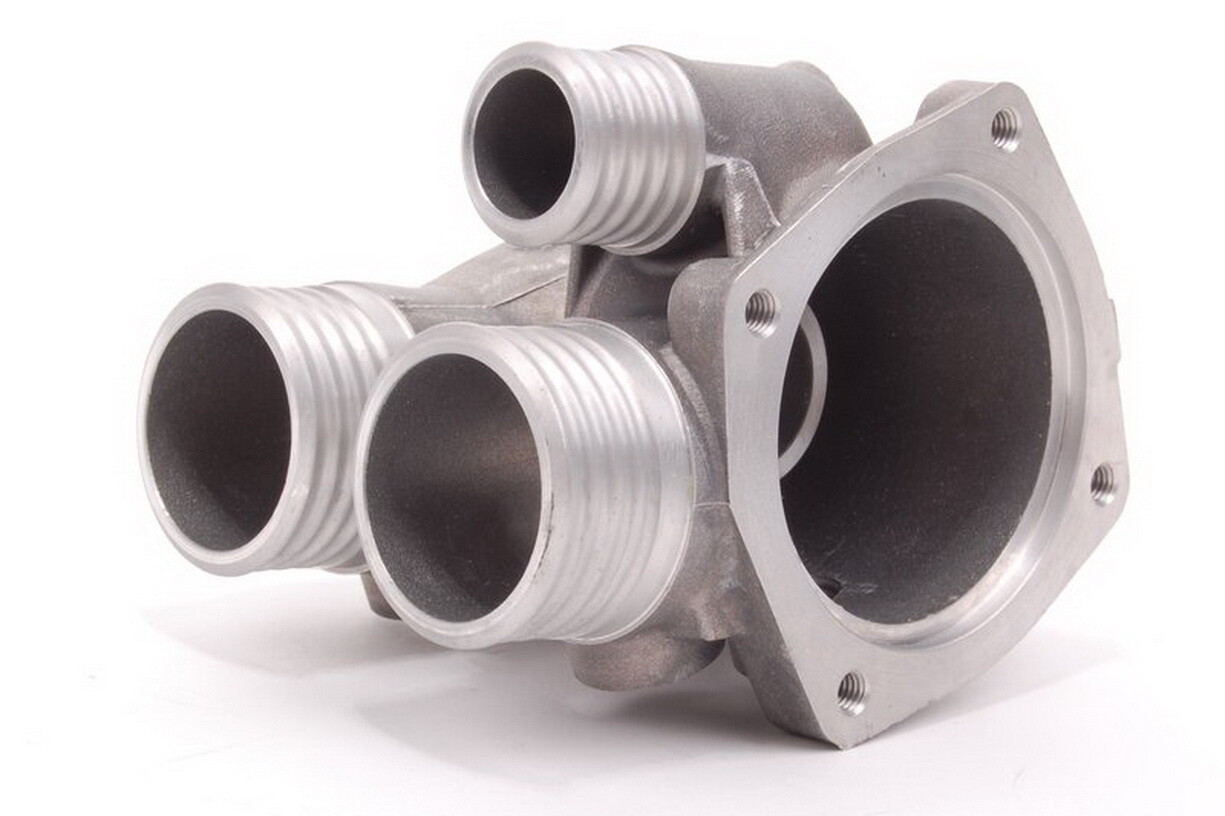 BMW E3 E9 E12 E23 E24 E28 E32 E34 Engine Coolant Thermostat Housing