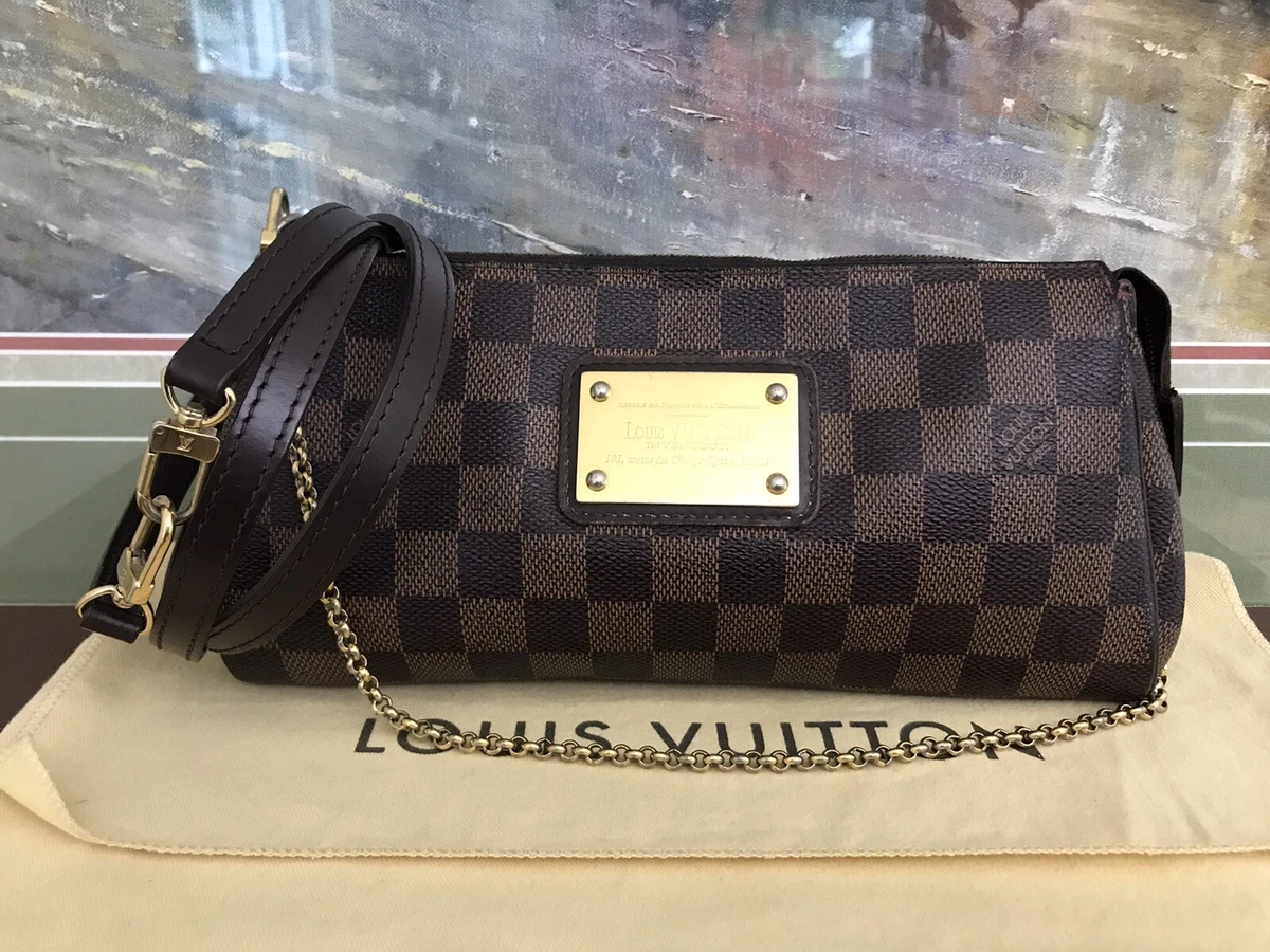 Louis Vuitton's Eva Damier Ebene Crossbody Clutch With Chain Shoulder Bag