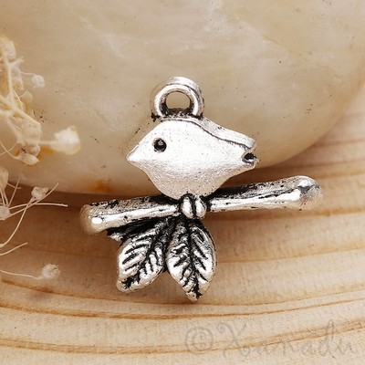 Mom Bird On Branch Antiqued Silver Plated Charm Pendants C1022 - 10, 20 Or 50PCs