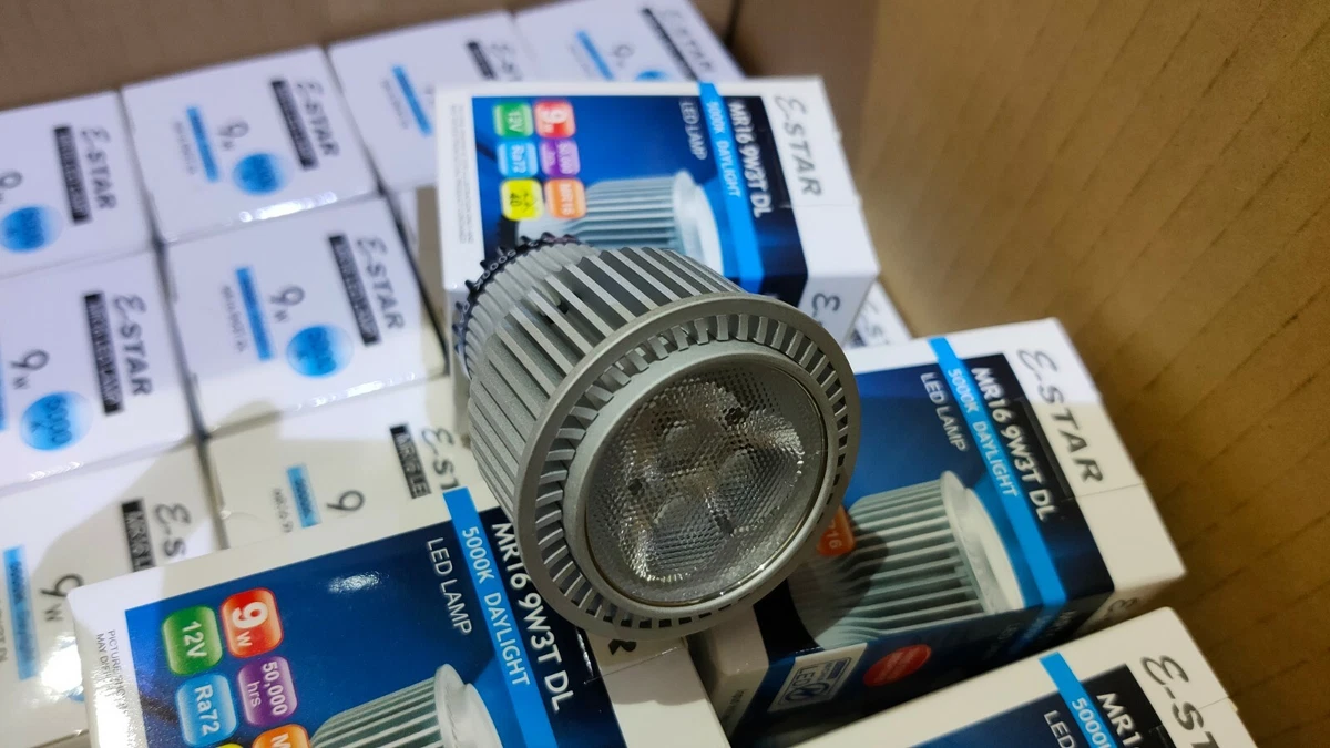 SAL MR16 12V 9W Daylight Dimmable LED Lamp MR16 9W3T DL eBay