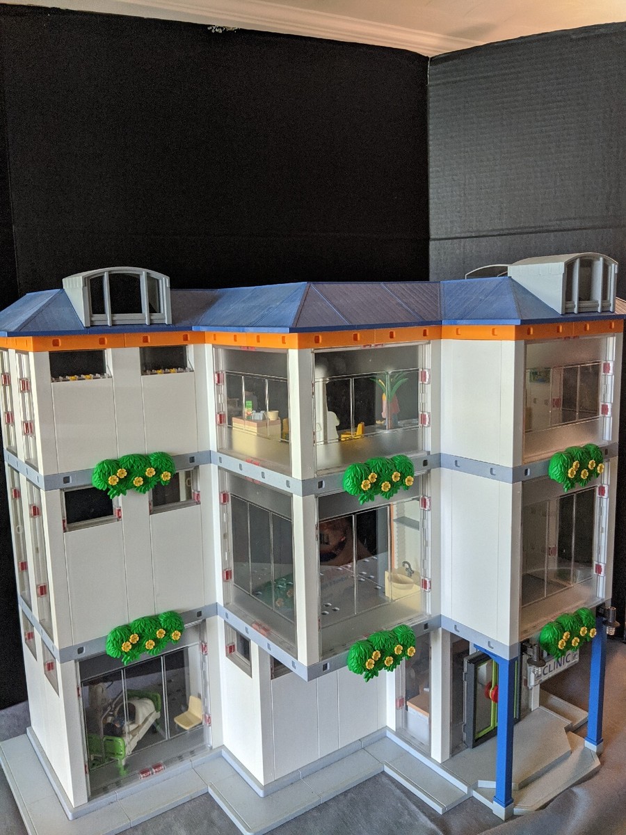 Playmobil 4404 Hospital+7883 Wing ex + 7942 2nd FloorComplete With