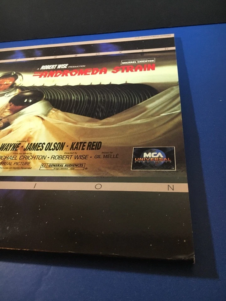 The Andromeda Strain Laserdisc- Letterboxed Edition LD 2 Disc Set Foto 3 de 4