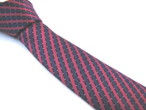 STEFANO-RICCI-Tie-Saks-Fifth-Avenue-3-2-034-Skinny-Navy-Blue-Fuschia-Stripe-Silk