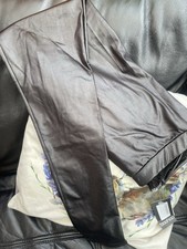 Brand New Boo Hoo Leather Look Leggings - Size 8