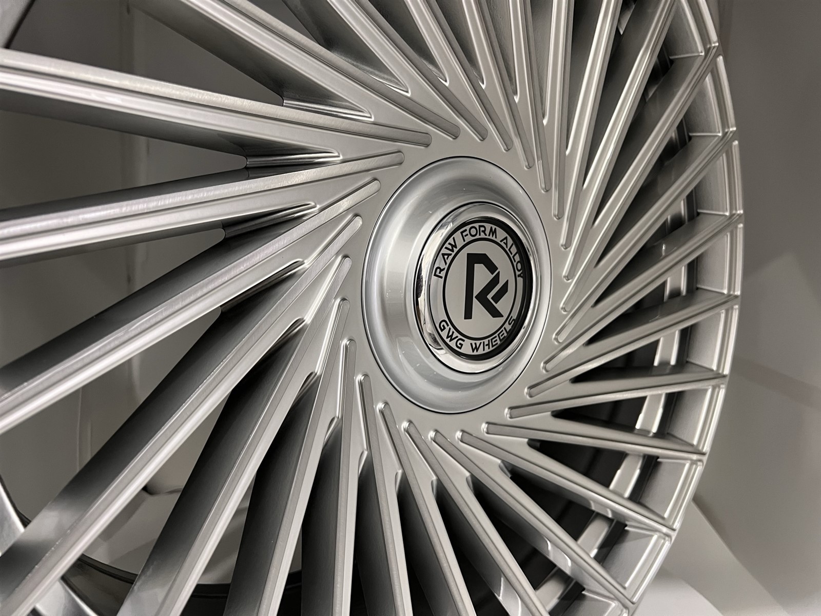 RF2 20 inch Silver Rim fits Ferrari F12 2012