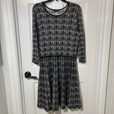 Just Taylor Black and White Patterned 3/4 Sleeve Knit Sweater Dress Women’s L