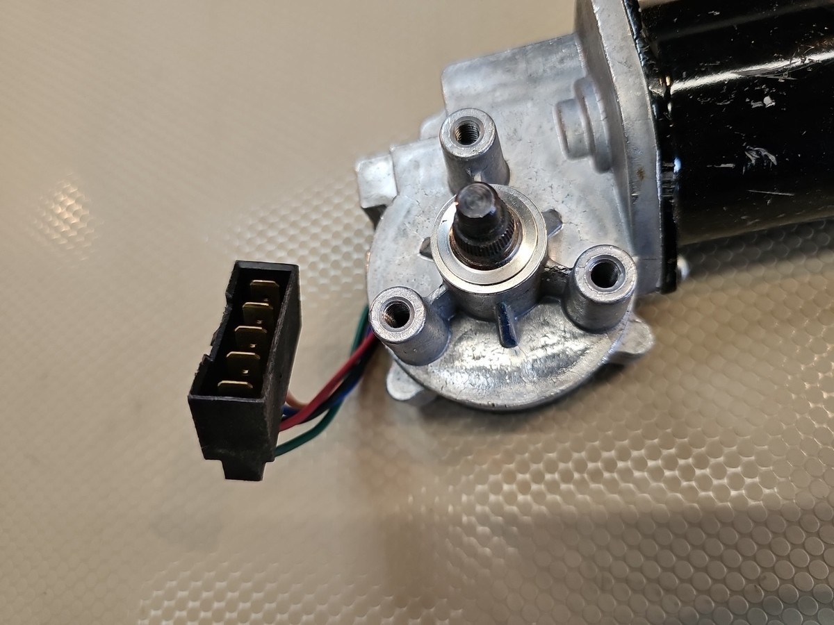 NEW! Windshield Wiper Motor 10737220MO25WJ 12 Volts 311631 | eBay