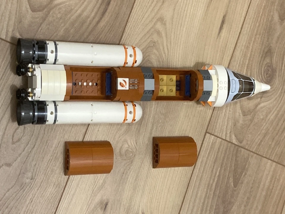 LEGO City 60228 La fusée Spatiale Géante Mars Mission Lunar Mission - Photo 4/4