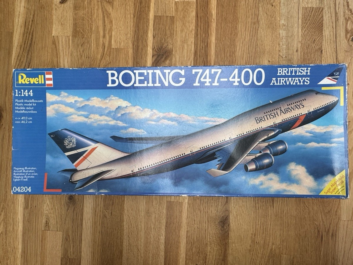 航空機・ヘリコプター Revell Boeing 747-400 British Airways