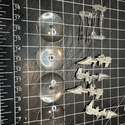 Warhammer 40k Battlefleet Gothic Imperial Sword Class Frigates x4 Incomplete 