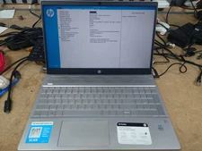 HP Pavilion 15-cs3xxx 15.6" i5-1035G1 8GB RAM No OS/SSD