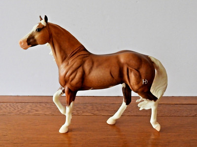 Breyer ''Big Chex to Cash'' Golden Dapple Palomino #1357 AQHA Reigning Champion