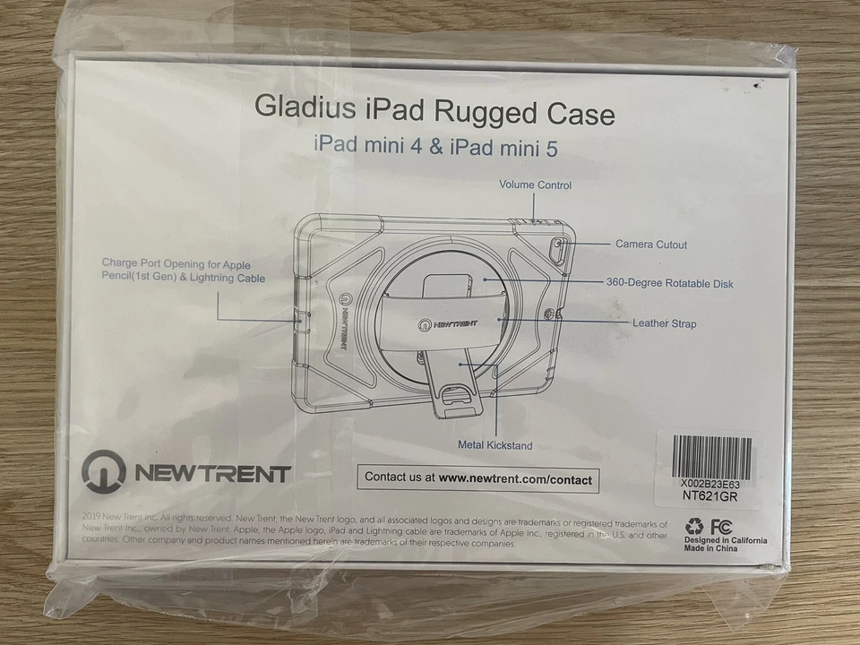 Funda resistente Newtrent Gladius iPad para iPad mini 4 y 5 - negra con correa de cuero Foto 2 de 3