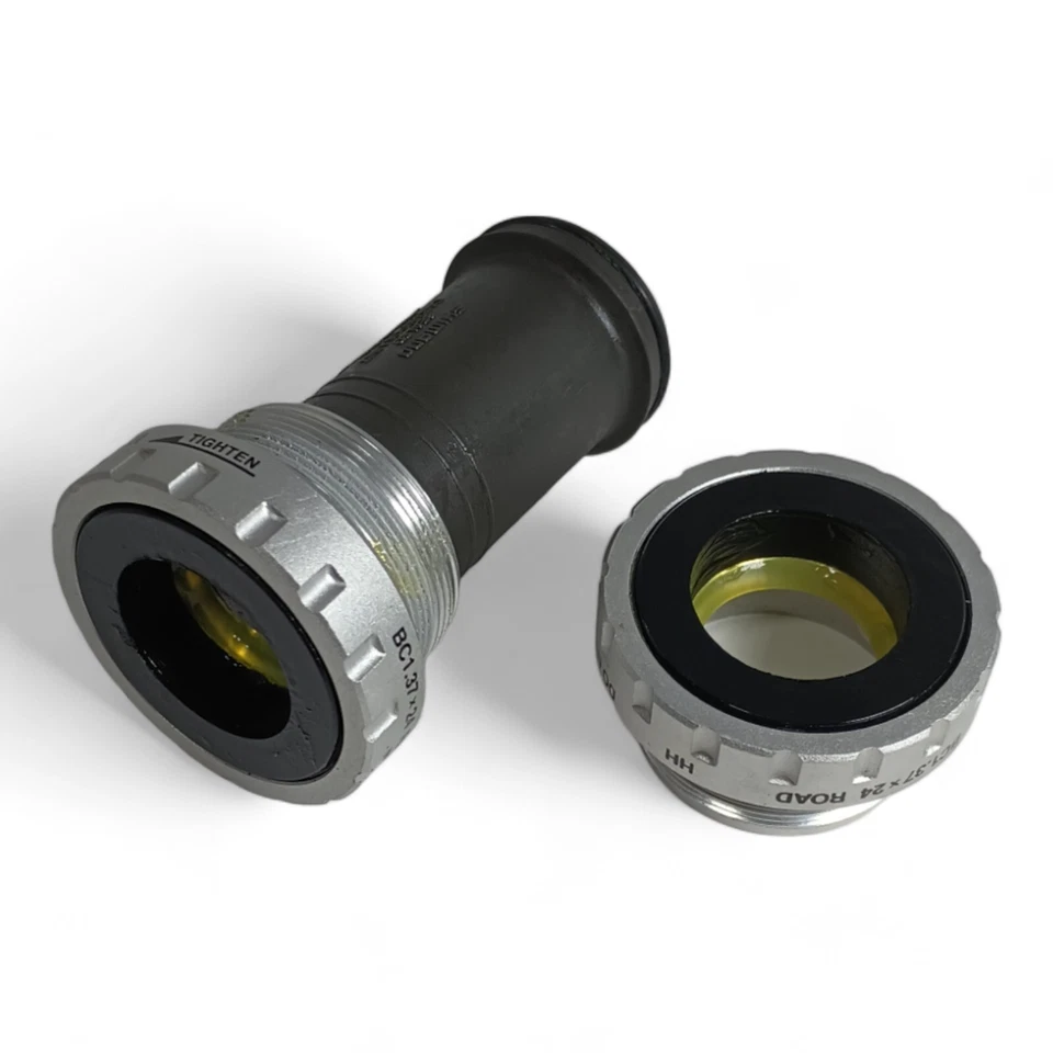 Shimano threaded Bottom Bracket Road Bike HollowTec Silver BB68 Fit Ultegra Dura - Image 3 of 4